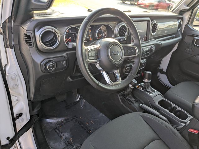 2023 Jeep Gladiator Overland photo 18