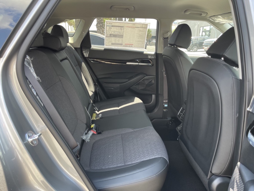 2026 Kia Seltos S photo 17