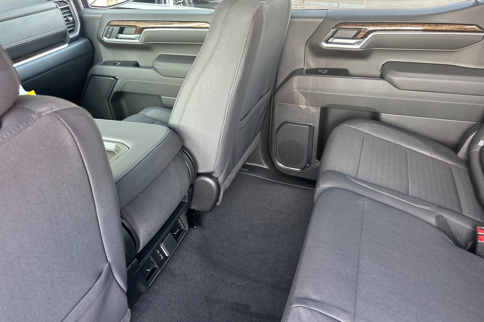 2026 Gmc Sierra 1500 Elevation photo 9