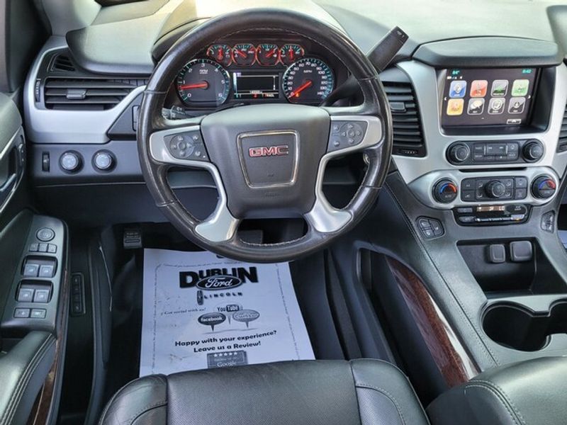 2020 Gmc Yukon XL 1500 SLT photo 6