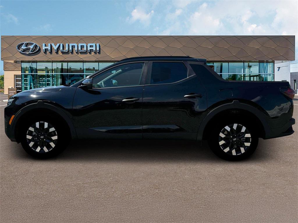 2025 Hyundai Santa Cruz SEL Activity photo 2