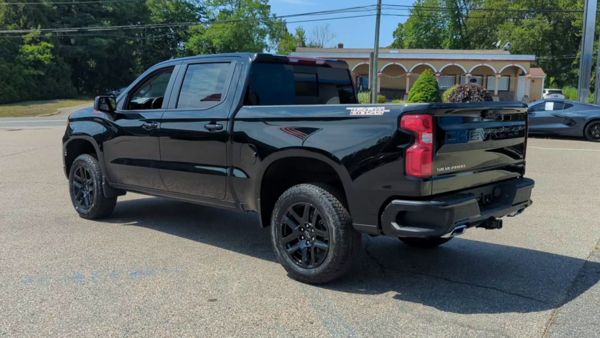 2025 Chevrolet Silverado 1500 LT Trail Boss photo 33