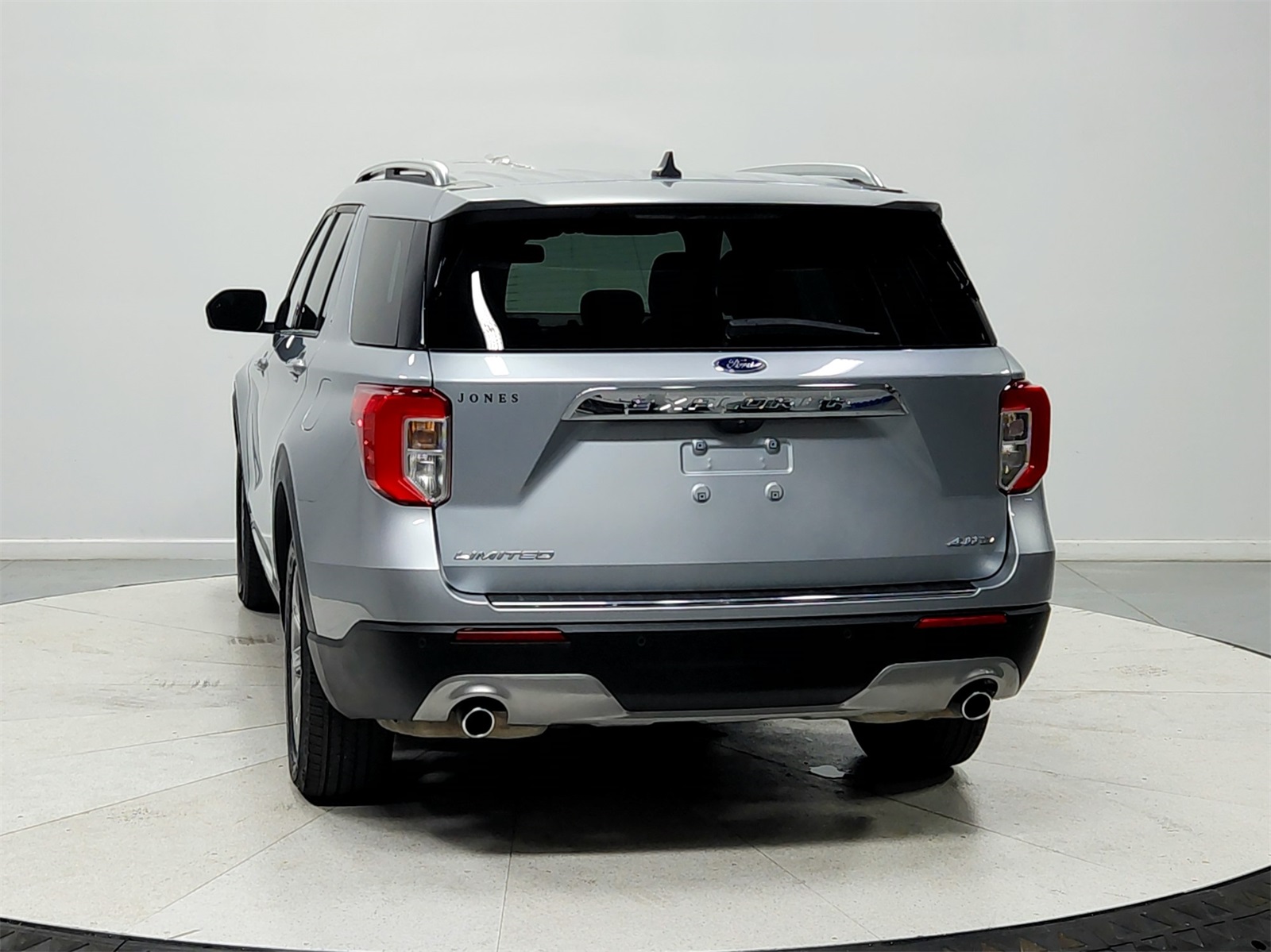 2023 Ford Explorer Limited photo 3