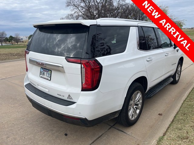2021 Gmc Yukon SLT photo 3