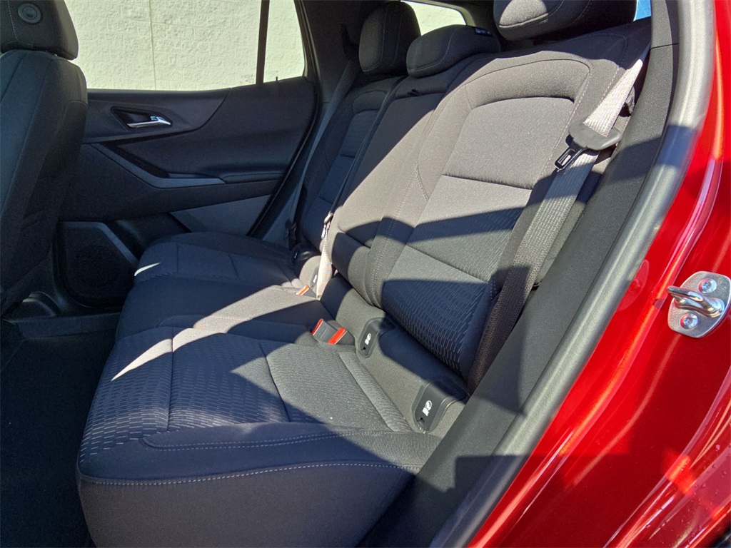 2025 Chevrolet Equinox LT photo 24