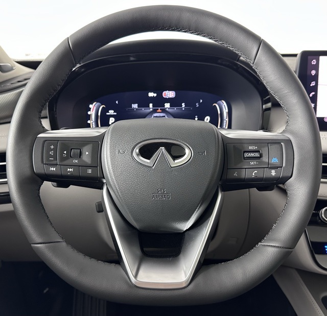 2026 Infiniti QX60 Luxe photo 12