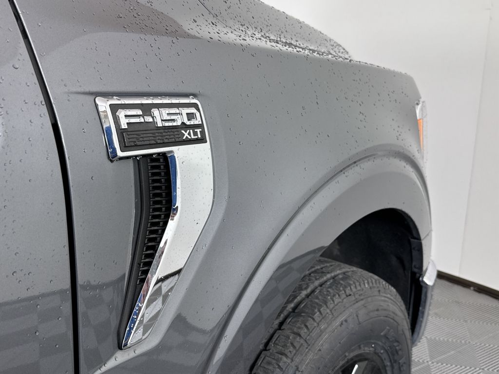 2021 Ford F-150 XLT photo 19