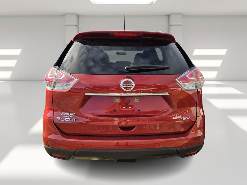 2016 Nissan Rogue SV photo 3