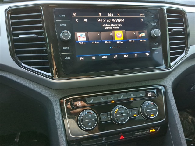 2022 Volkswagen Atlas V6 SE Technology photo 19