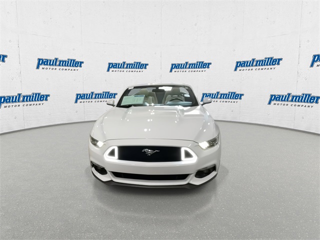 2016 Ford Mustang EcoBoost Premium photo 4
