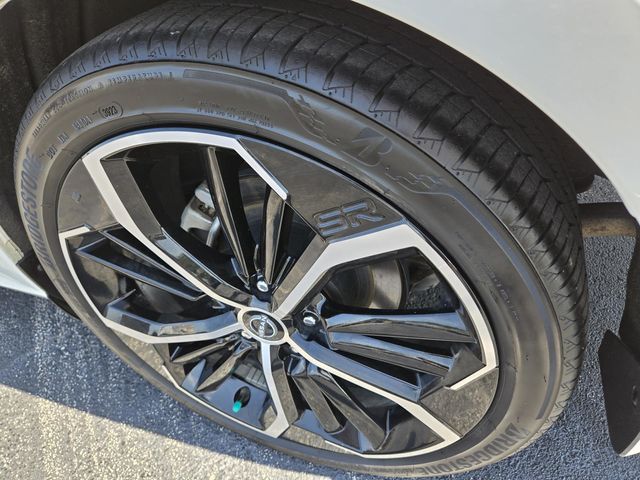 2024 Nissan Altima 2.5 SR photo 9