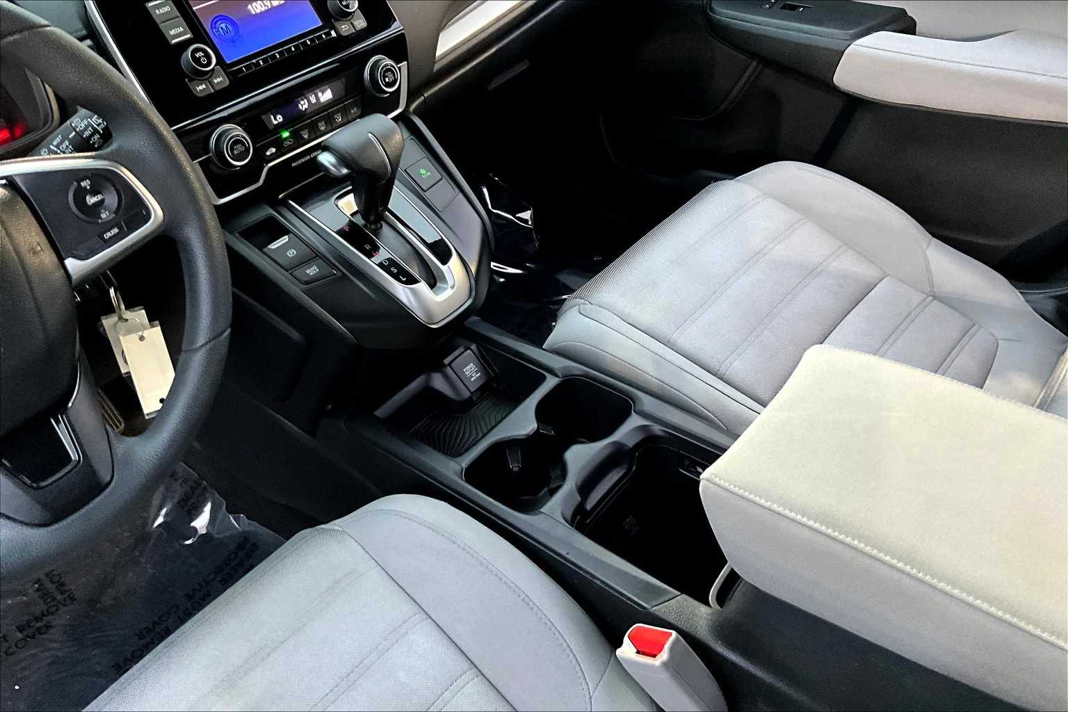 2017 Honda CR-V LX photo 14
