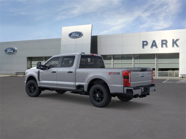 2026 Ford F-350 photo 4