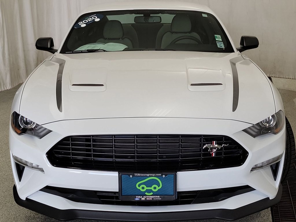 2020 Ford Mustang EcoBoost photo 4