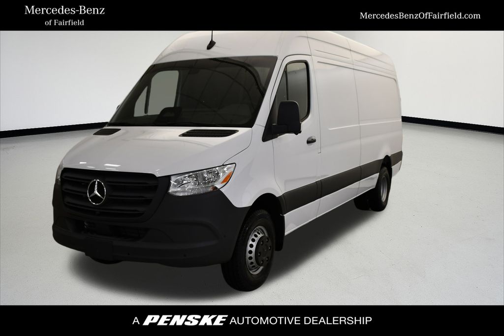 2025 Mercedes-Benz Sprinter Cargo Van Base's photo
