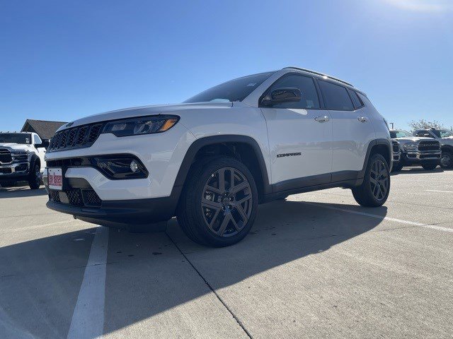 2026 Jeep Compass Limited Altitude's photo