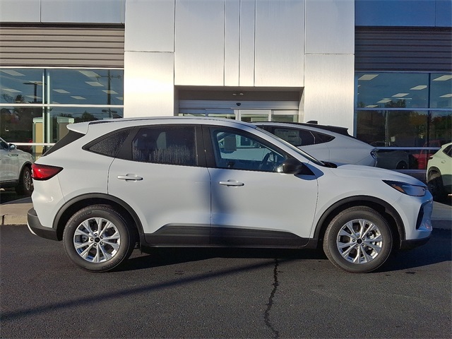 2026 Ford Escape Active's photo