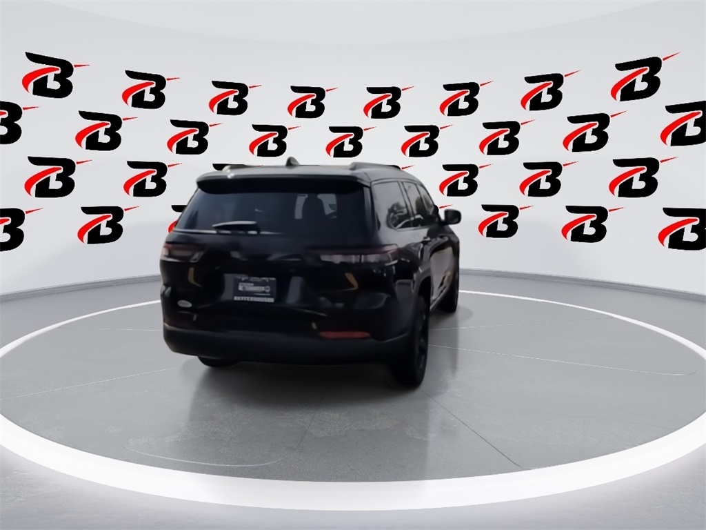 2025 Jeep Grand Cherokee Laredo Altitude photo 7
