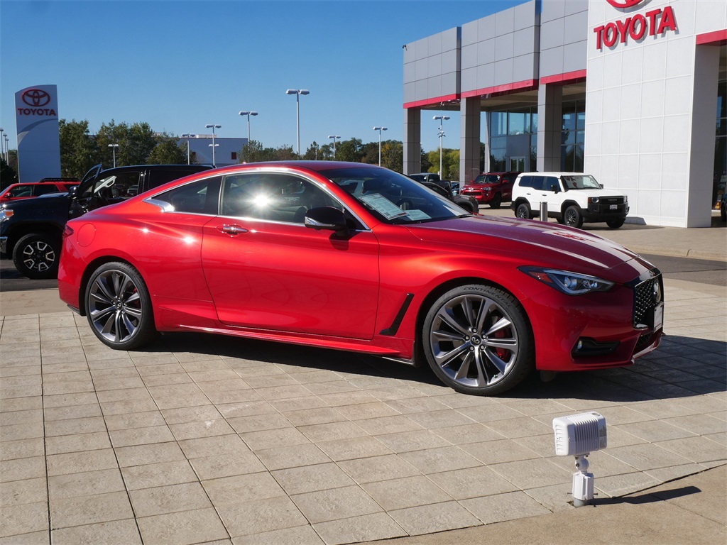 Used 2022 INFINITI Q60 Coupe RED SPORT with VIN JN1FV7LL6NM680998 for sale in Minneapolis, Minnesota