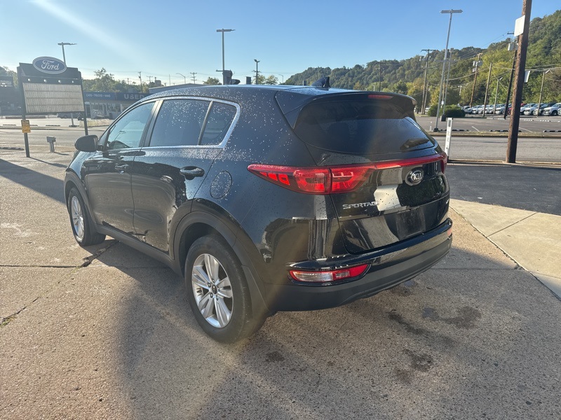 2019 Kia Sportage LX photo 3
