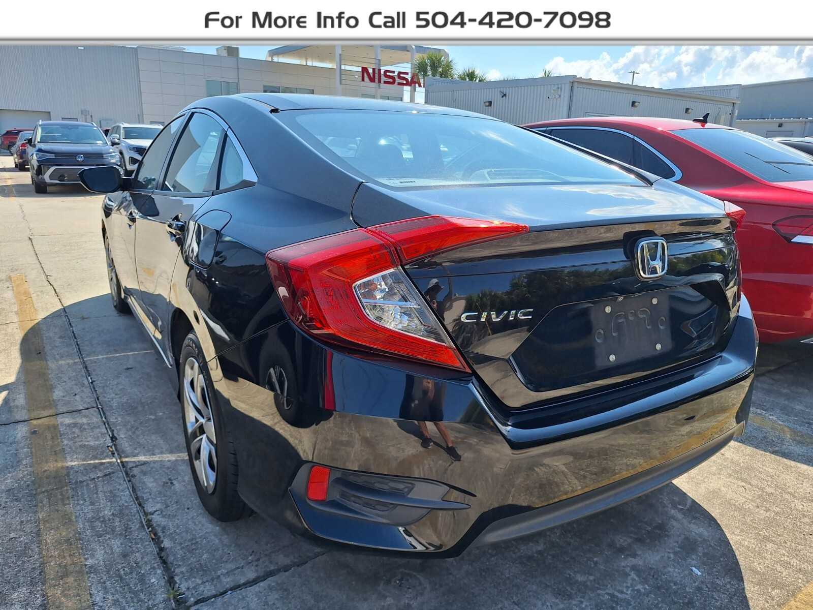 2017 Honda Civic LX photo 4