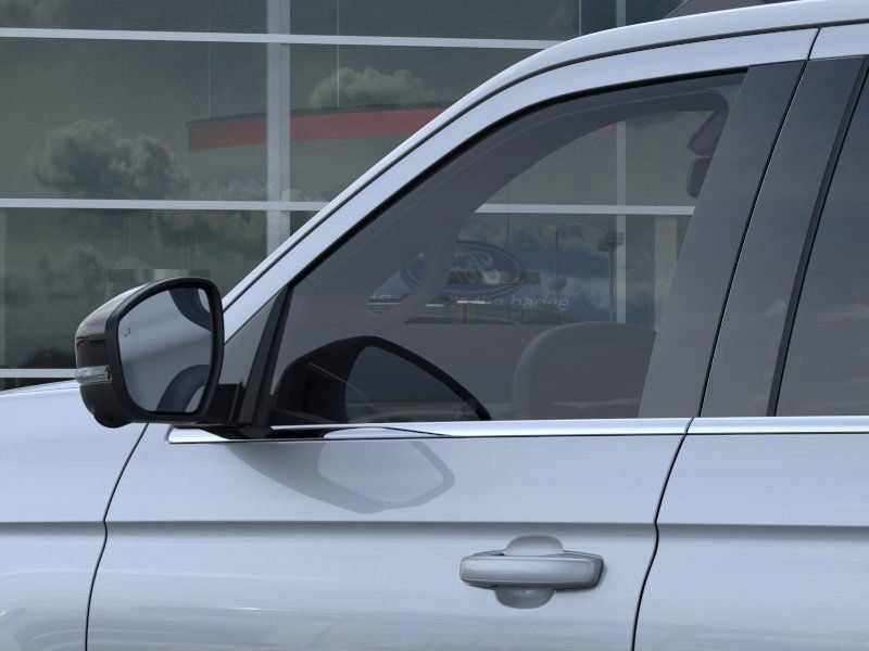 2025 Ford Expedition photo 19