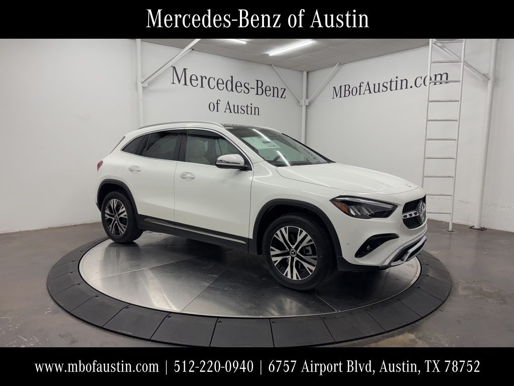 2026 Mercedes-Benz GLA GLA 250's photo