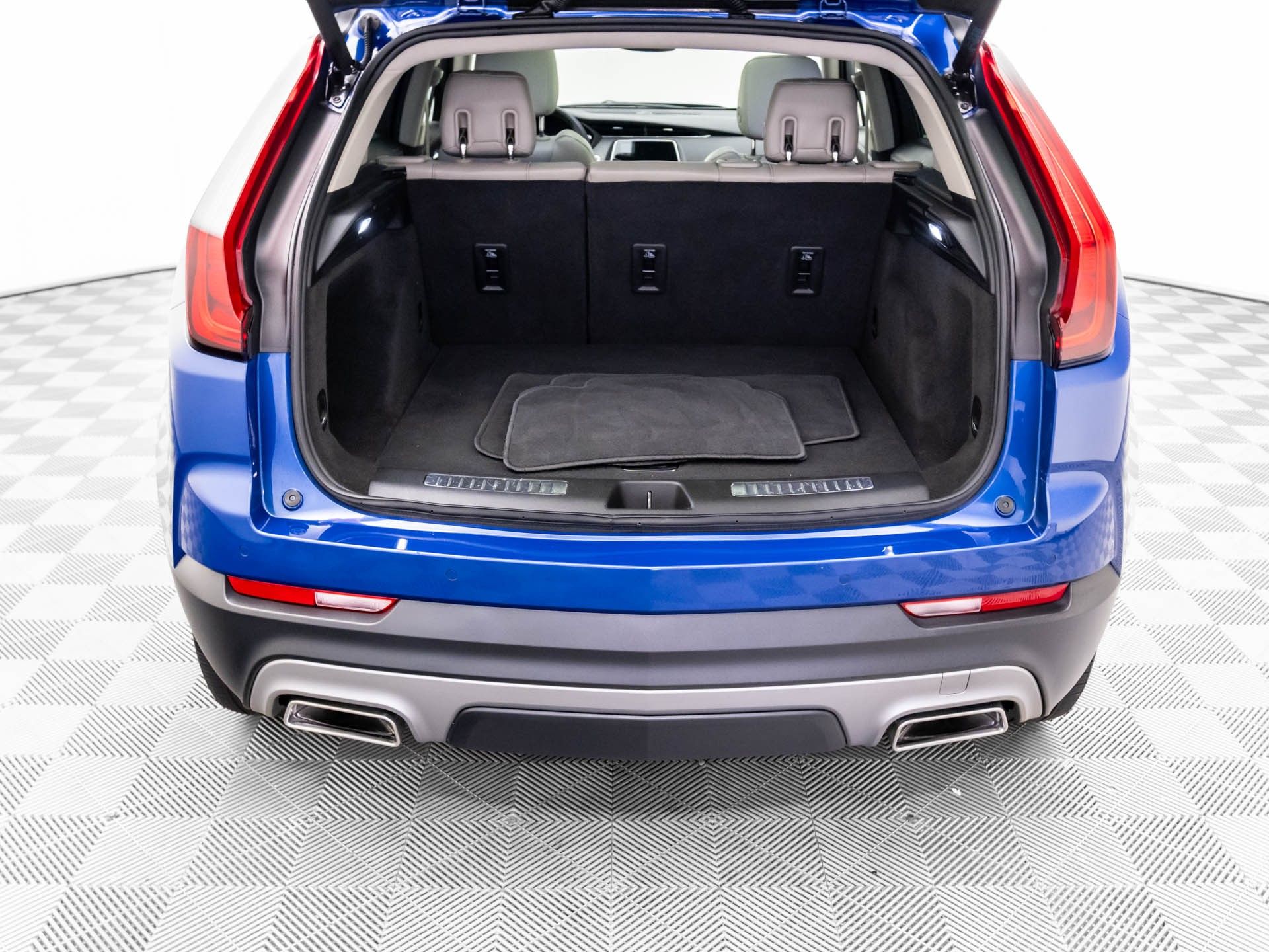 2023 Cadillac XT4 Premium Luxury photo 26