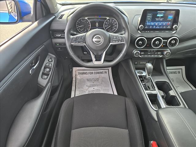 2025 Nissan Sentra SV photo 3