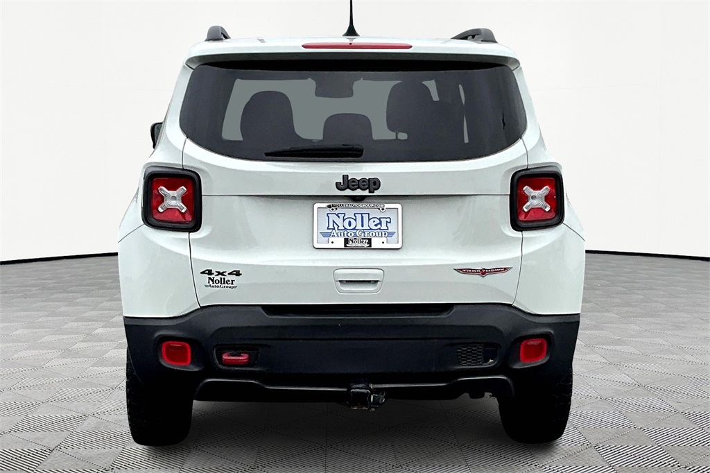 2021 Jeep Renegade Trailhawk photo 4