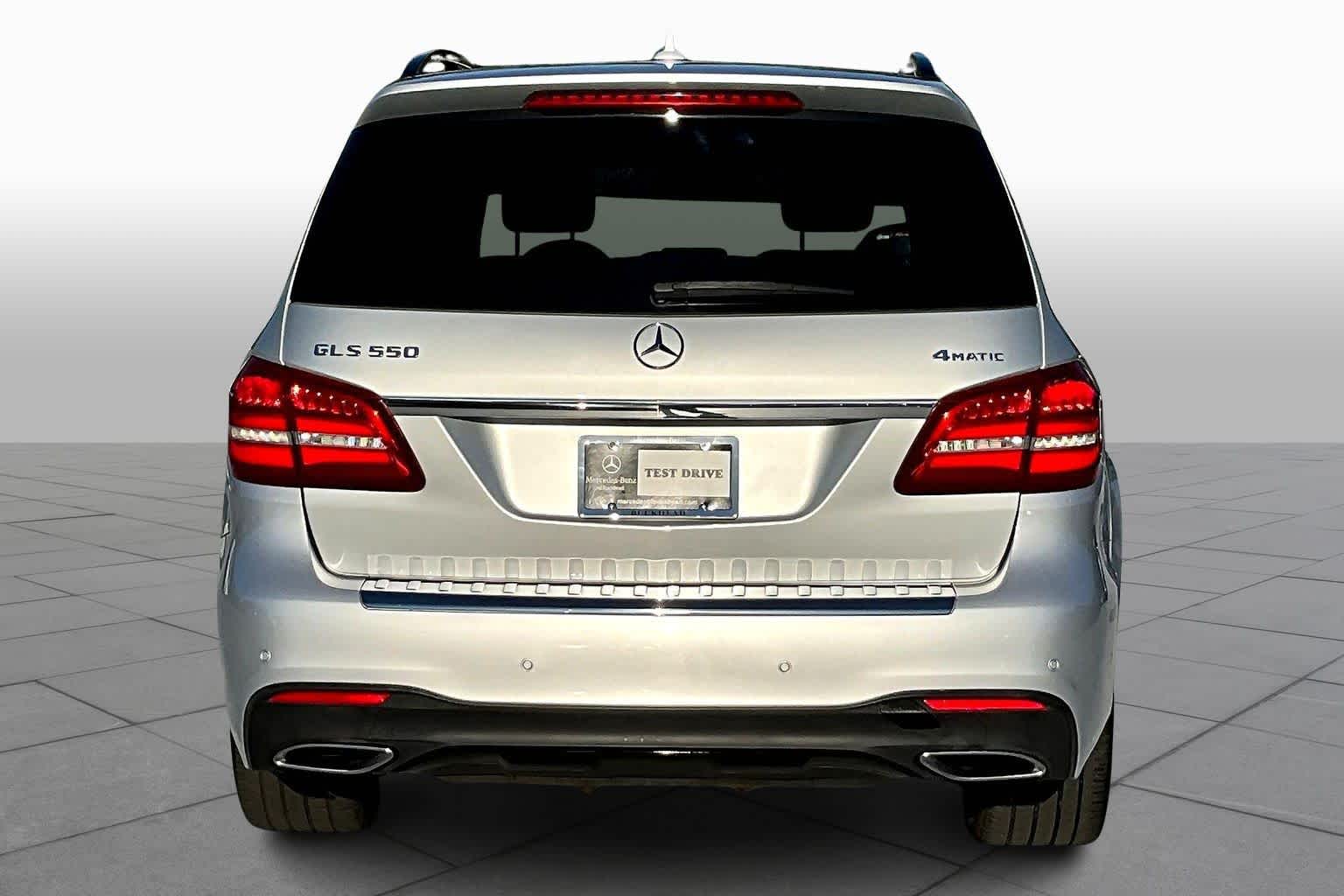 2019 Mercedes Benz GLS 550 4MATIC photo 4