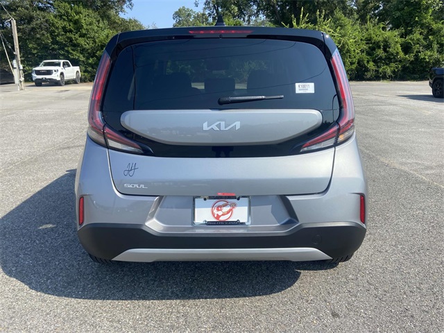 2025 Kia Soul LX photo 3
