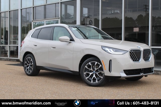 2026 BMW X3 30's photo