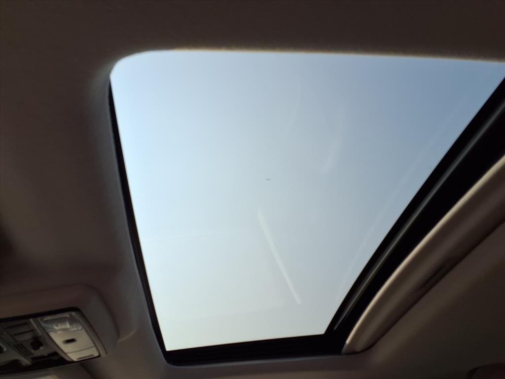 2016 Toyota 4Runner SR5 photo 4