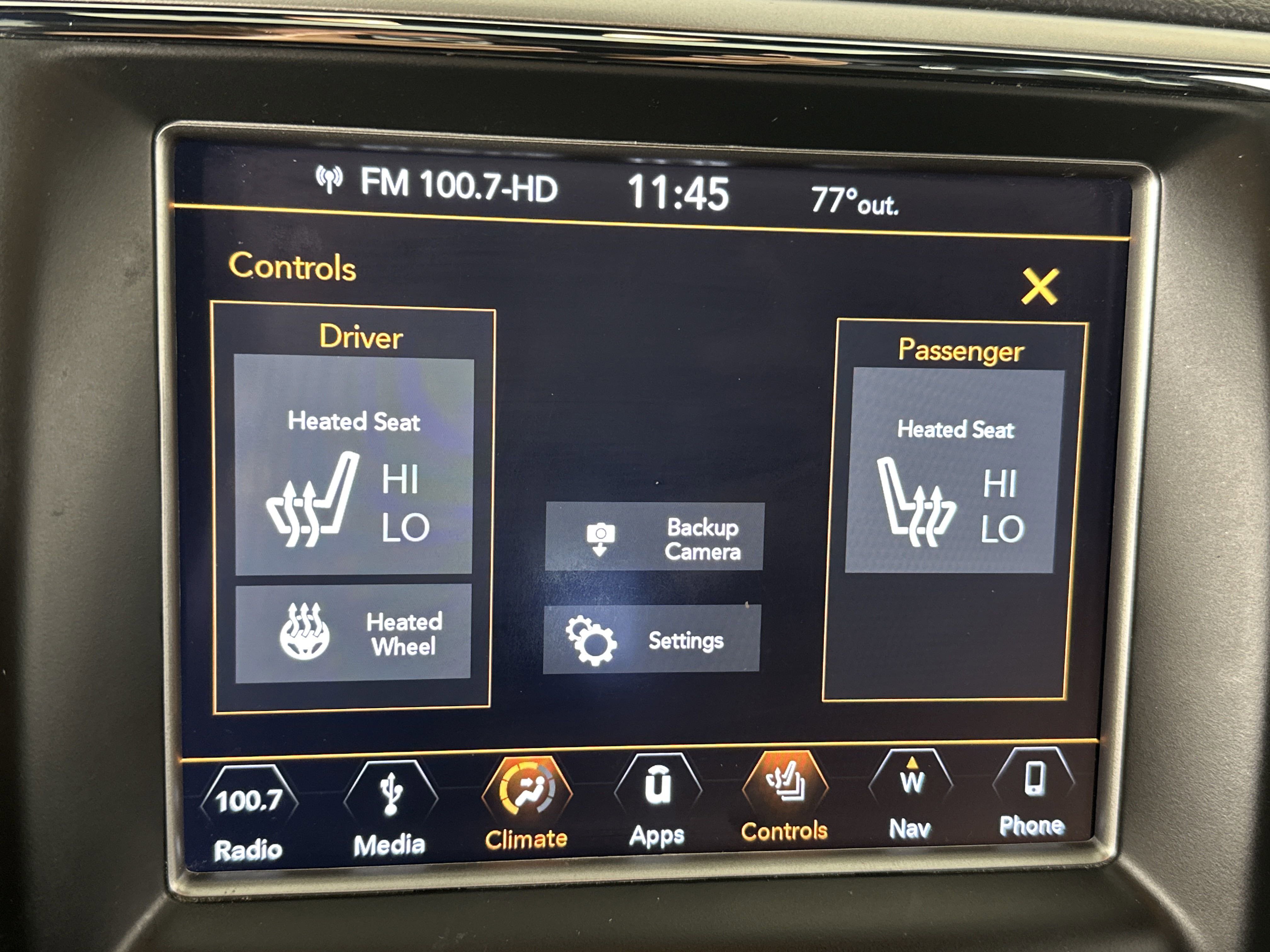 2018 Jeep Grand Cherokee Altitude photo 10