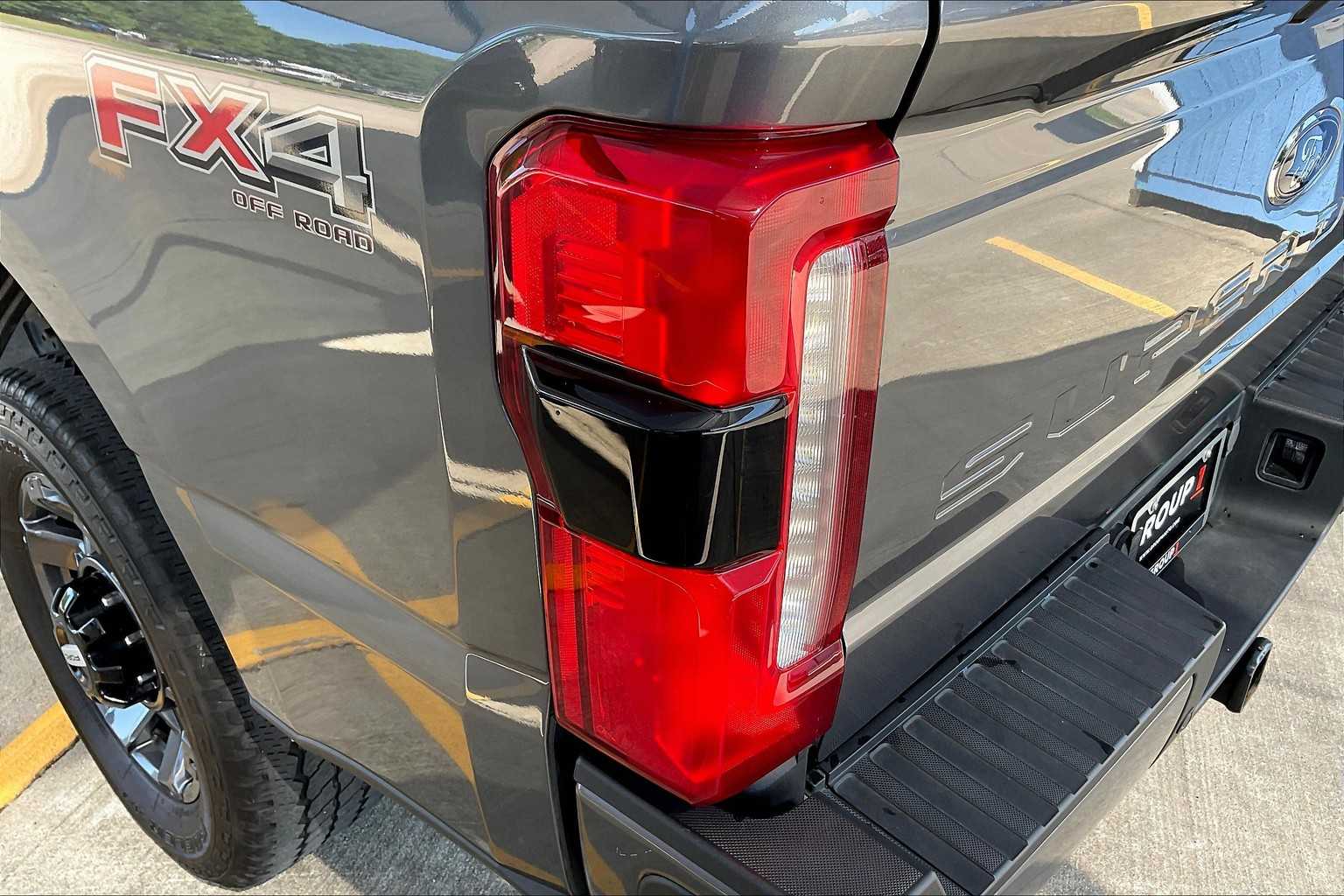 2024 Ford F-250 1500 Denali photo 54
