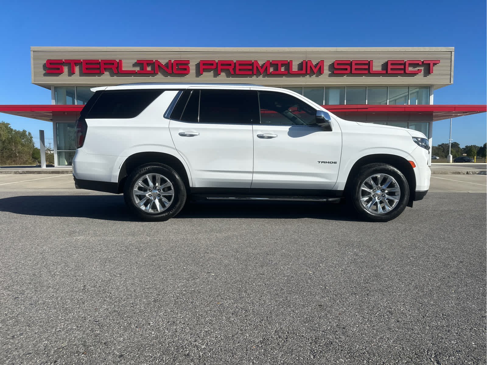 2024 Chevrolet Tahoe Premier's photo