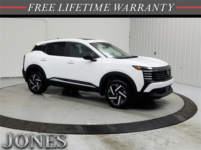 2026 Nissan KICKS SV's photo