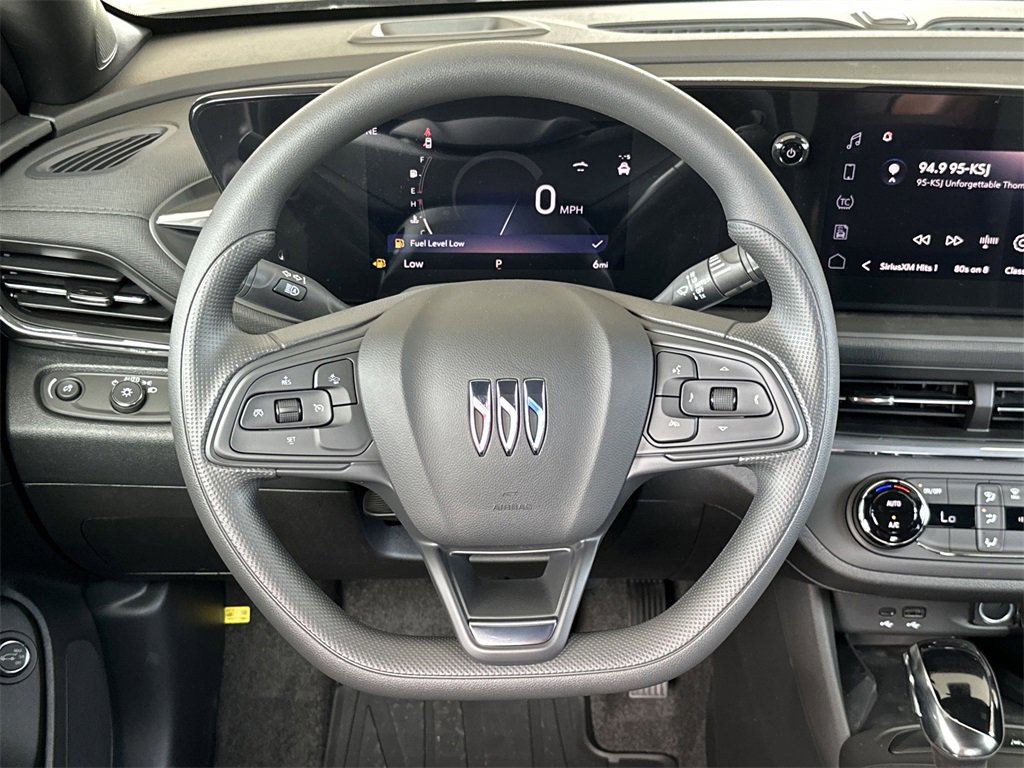 2025 Buick Envista Preferred photo 12