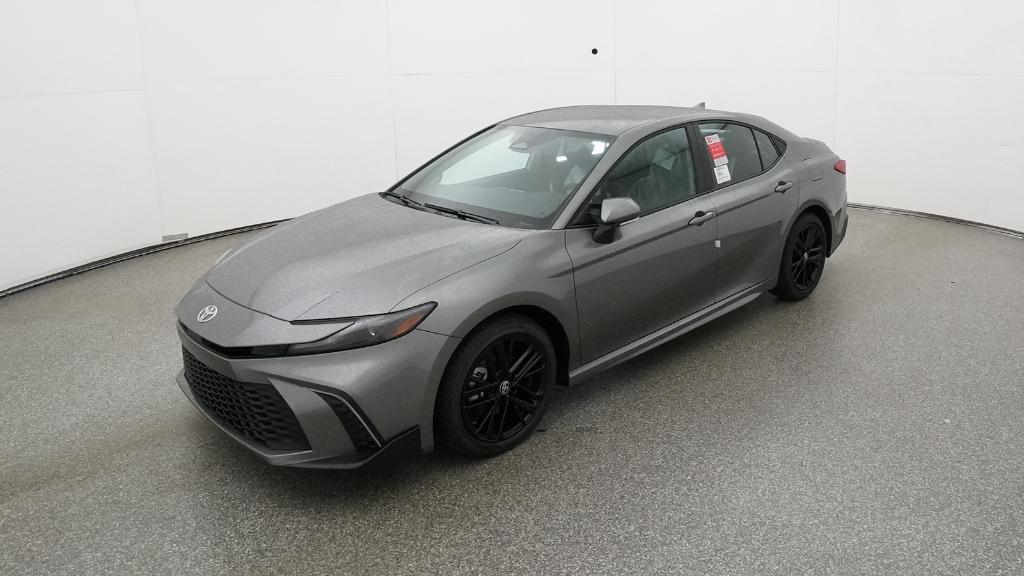 2026 Toyota Camry SE's photo