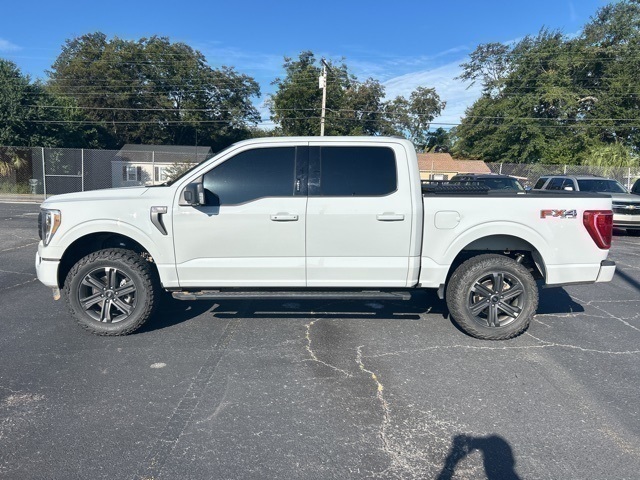 2023 Ford F-150 XLT photo 2