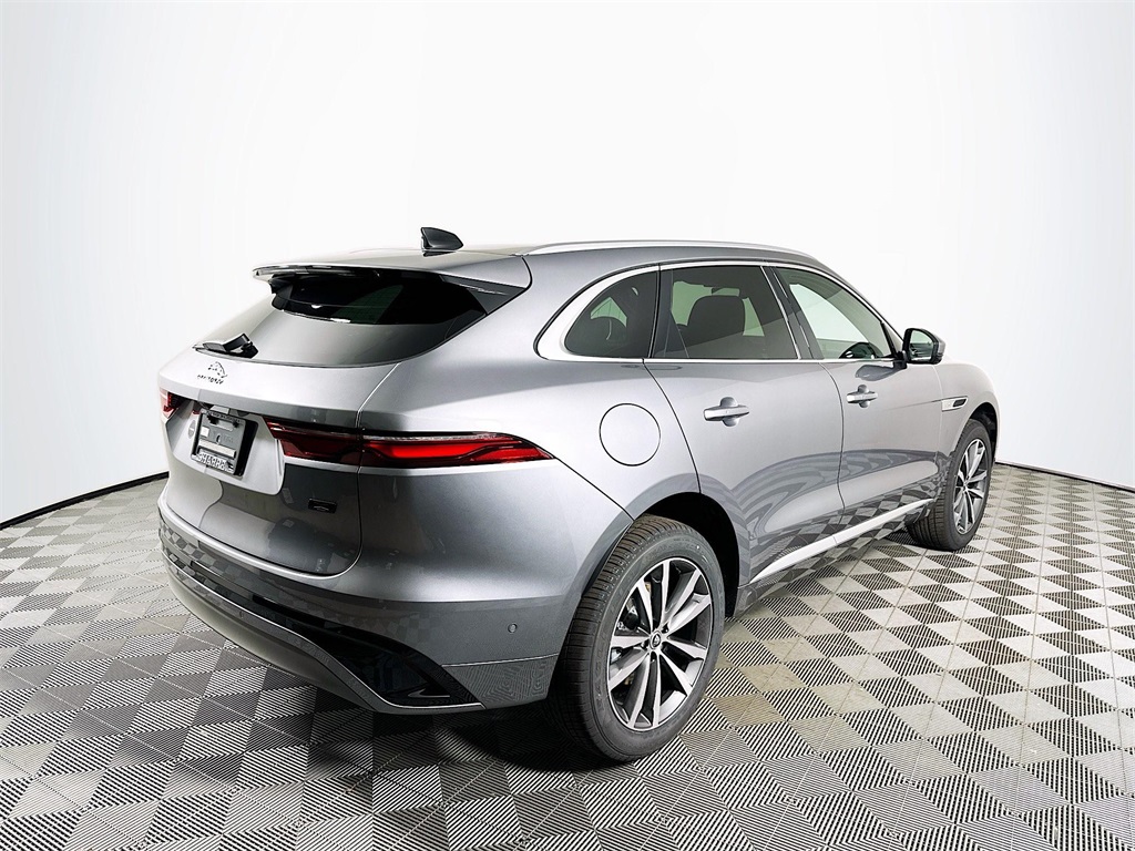 2026 Jaguar F-PACE P250 R-Dynamic S photo 5