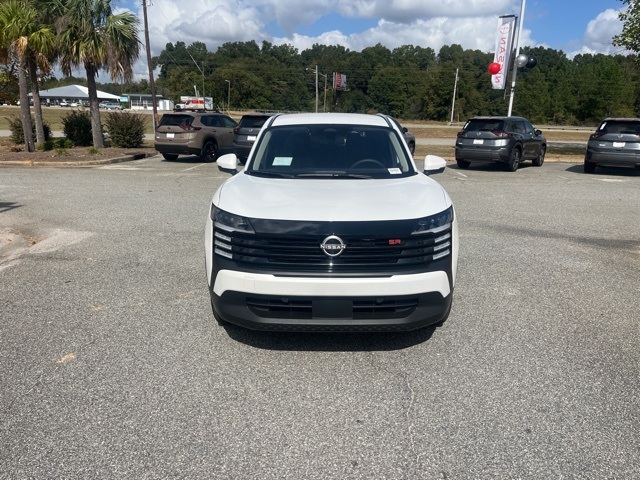 2025 Nissan Kicks SR photo 3