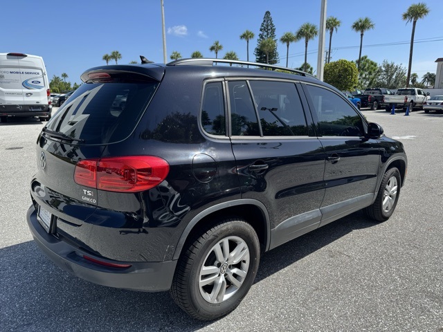 2017 Volkswagen Tiguan S photo 3