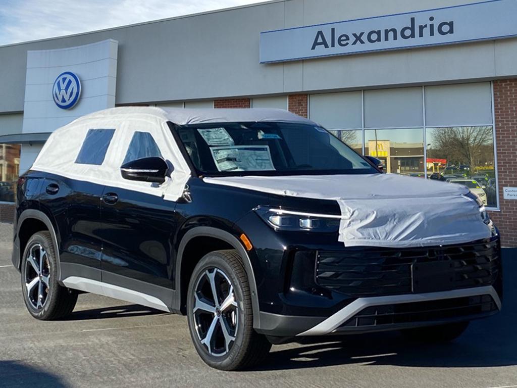 2026 Volkswagen Tiguan SE's photo