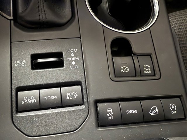 2020 Toyota Highlander L photo 18