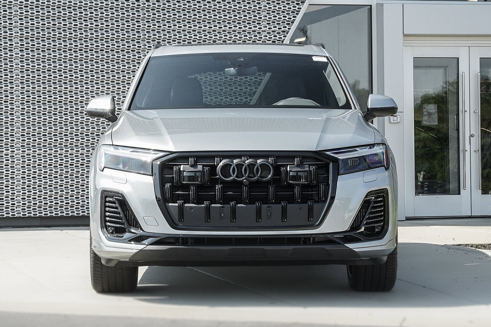 2025 Audi Q7 Premium Plus photo 30
