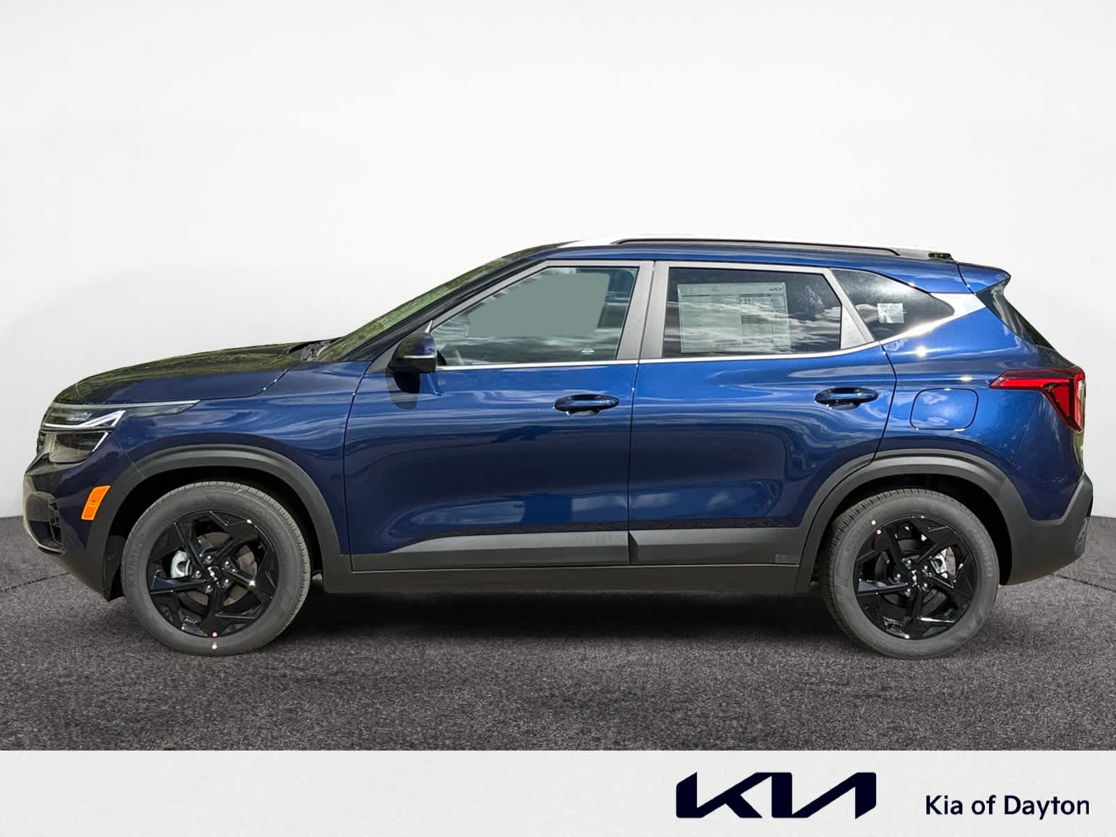2026 Kia Seltos EX photo 2