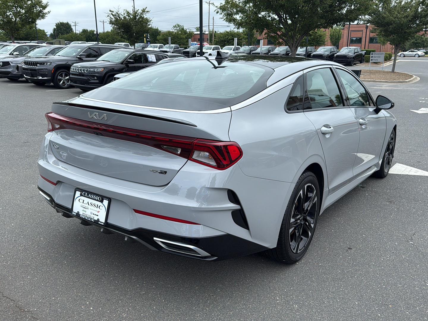 2022 Kia K5 GT-Line photo 8