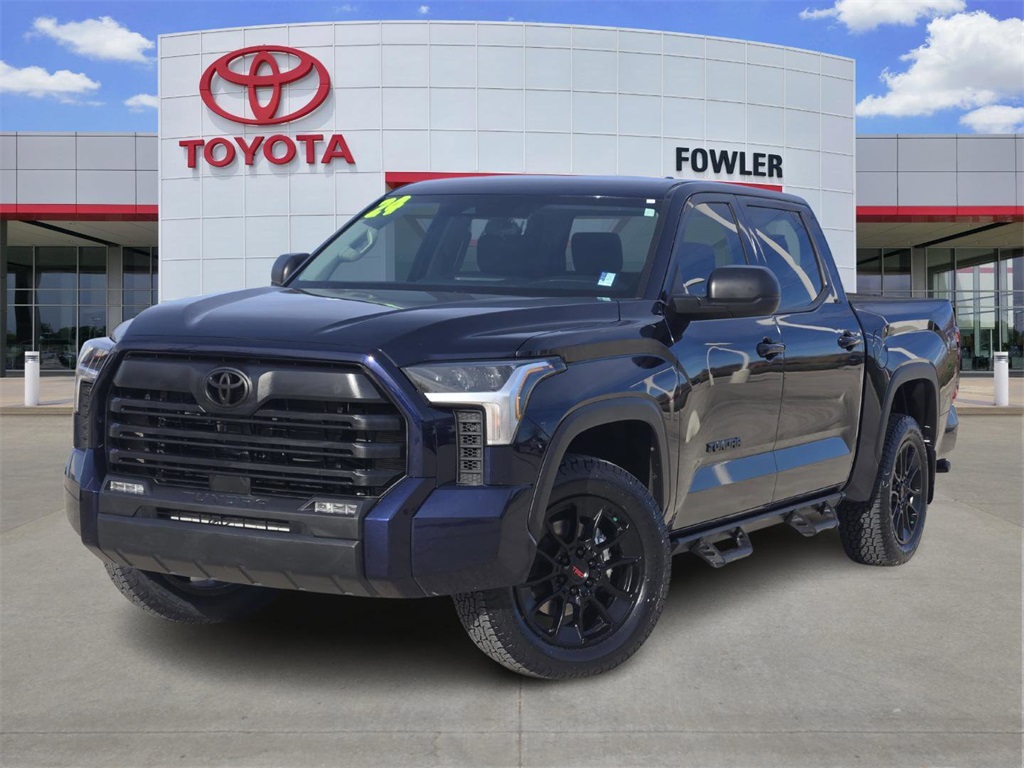 2024 Toyota Tundra SR5's photo